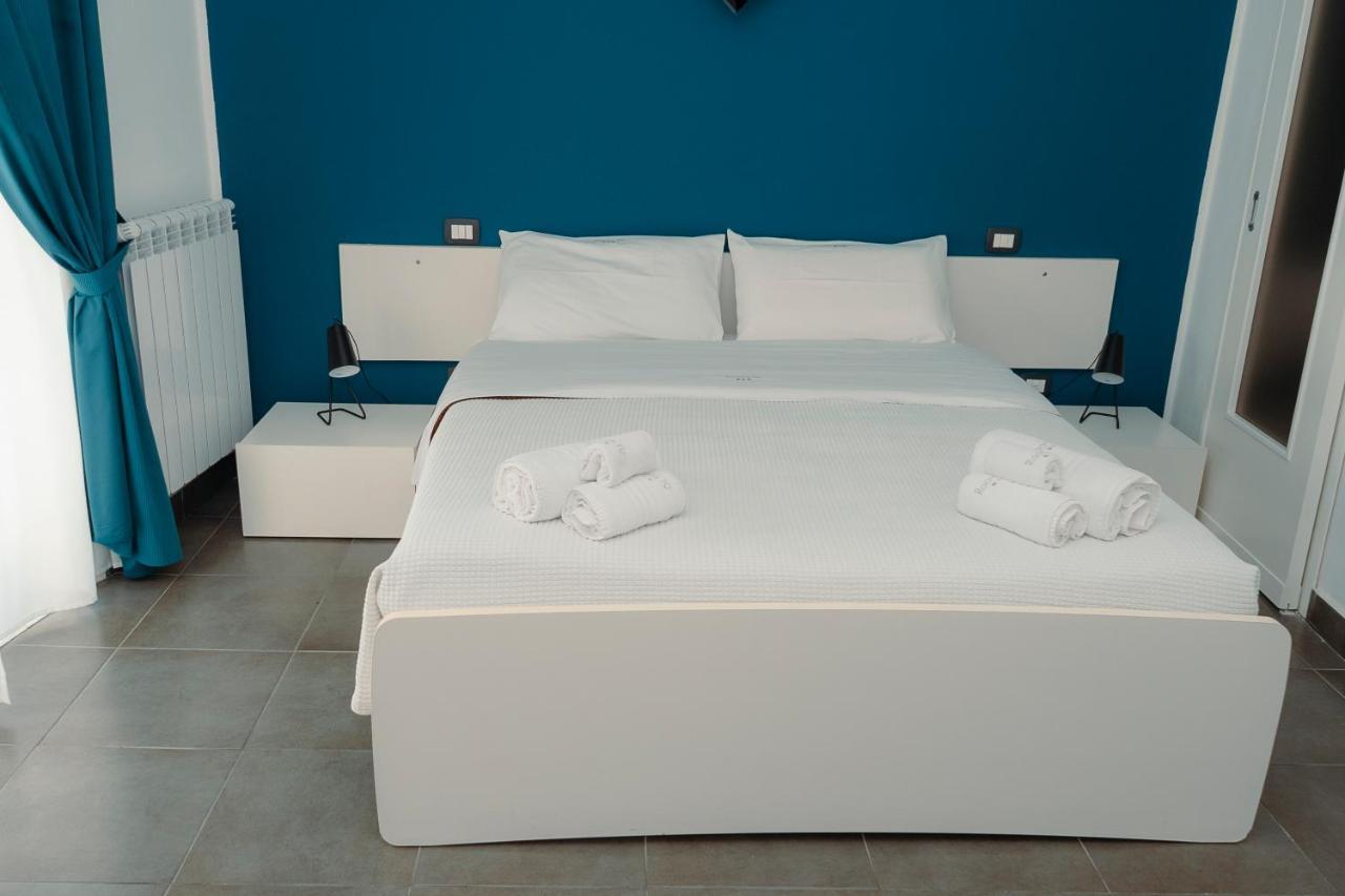 Rooms 19 - Rooms And Breakfast Палермо Екстериор снимка
