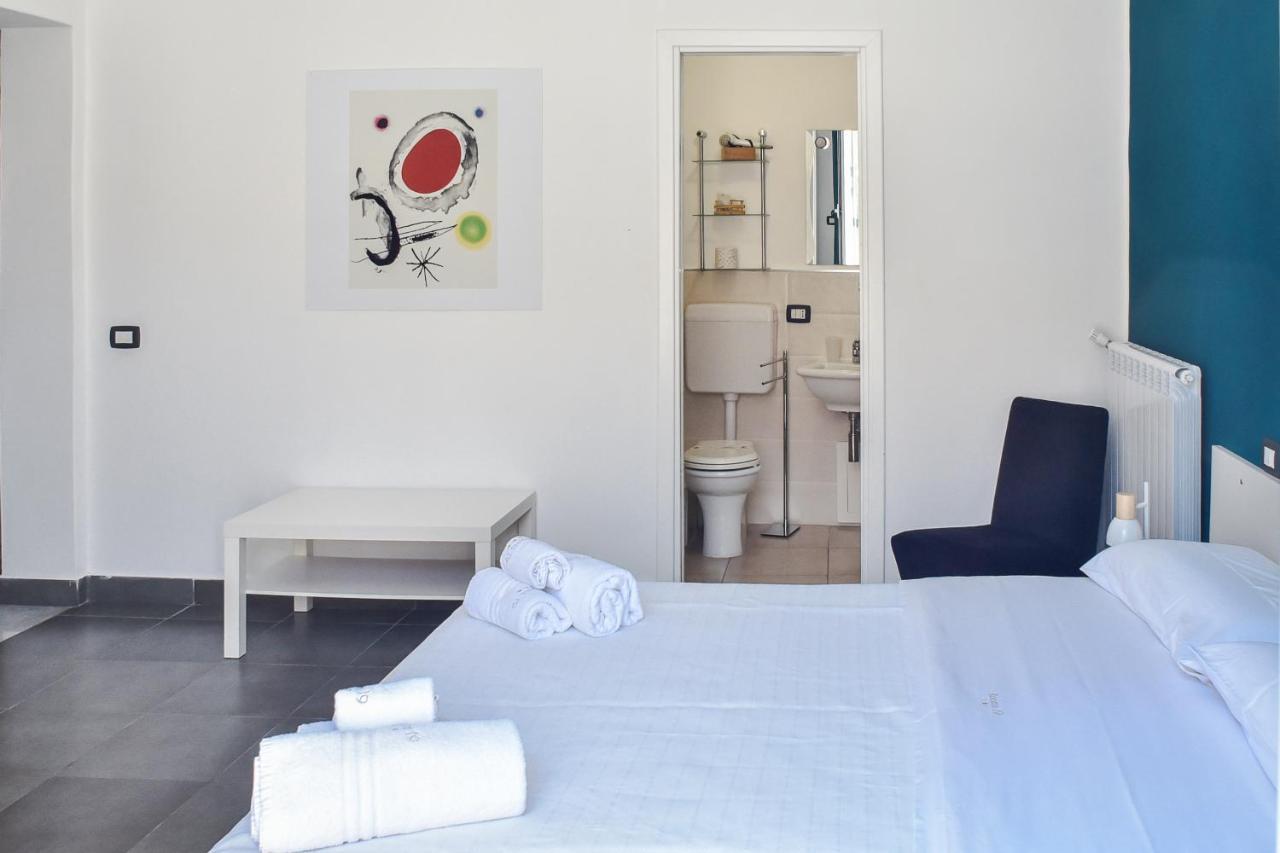 Rooms 19 - Rooms And Breakfast Палермо Екстериор снимка
